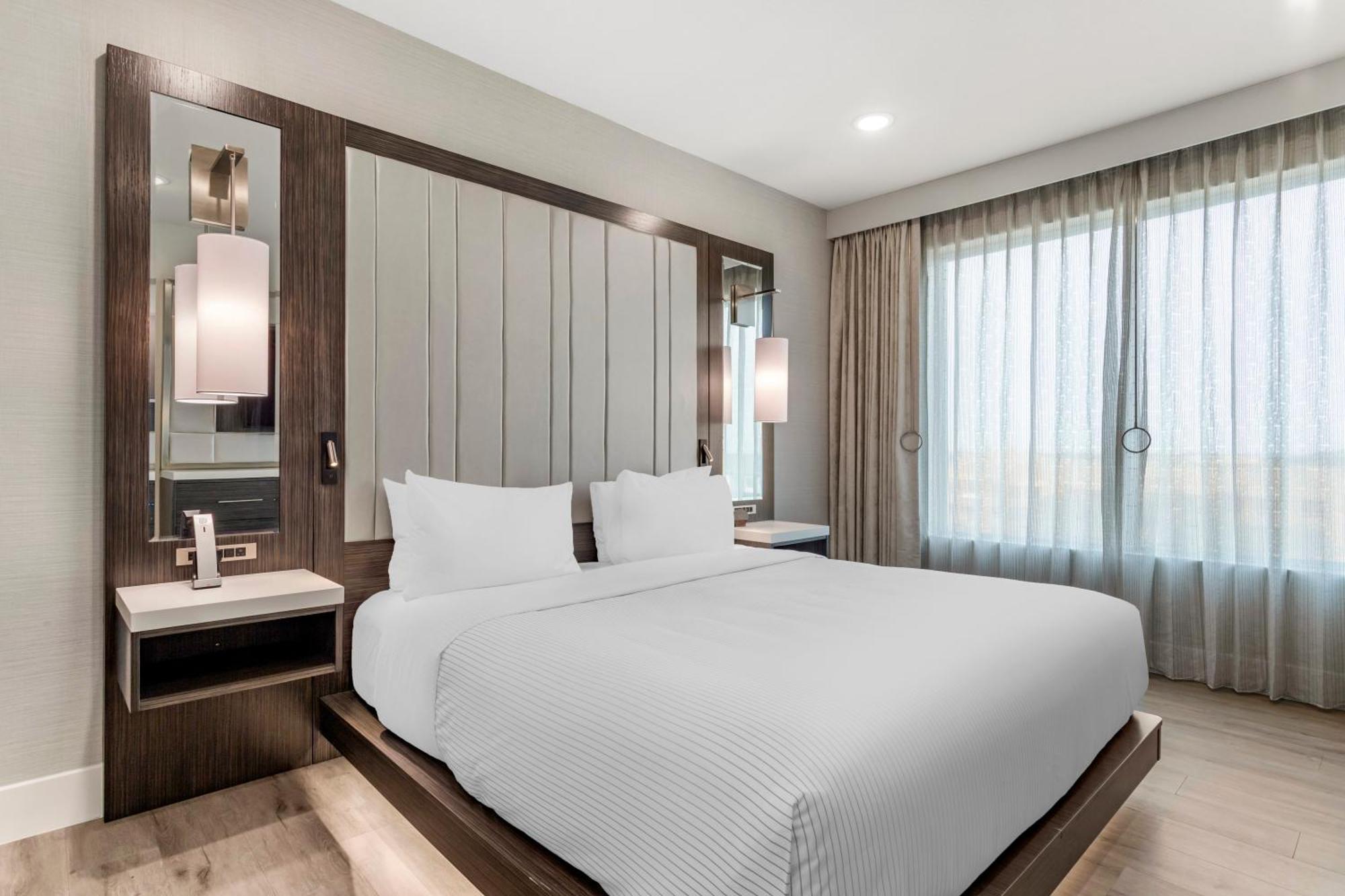 Cambria Hotel Austin Uptown Near The Domain 외부 사진