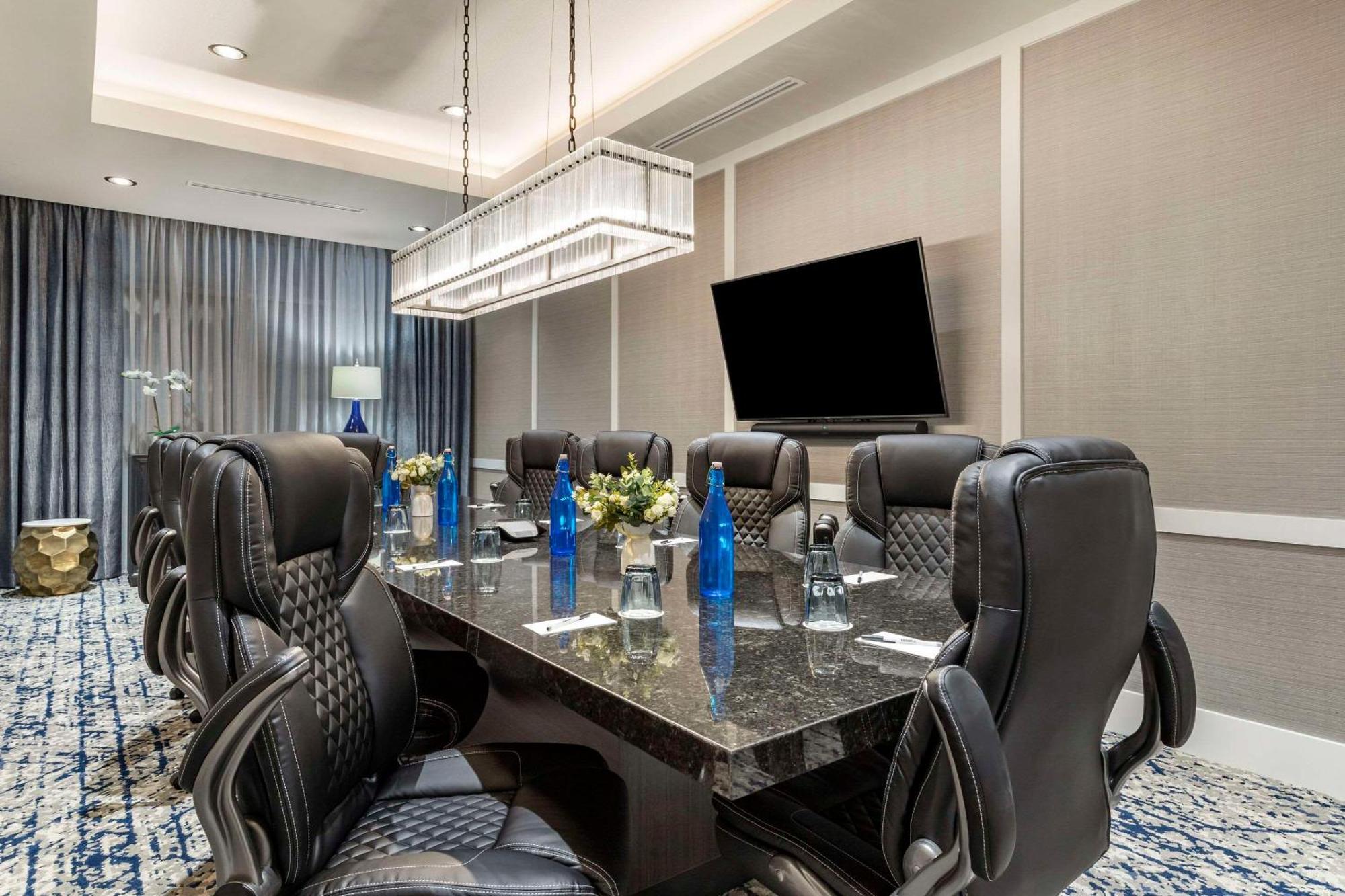 Cambria Hotel Austin Uptown Near The Domain 외부 사진