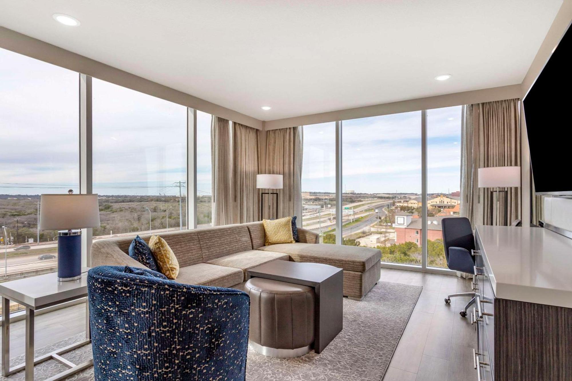 Cambria Hotel Austin Uptown Near The Domain 외부 사진