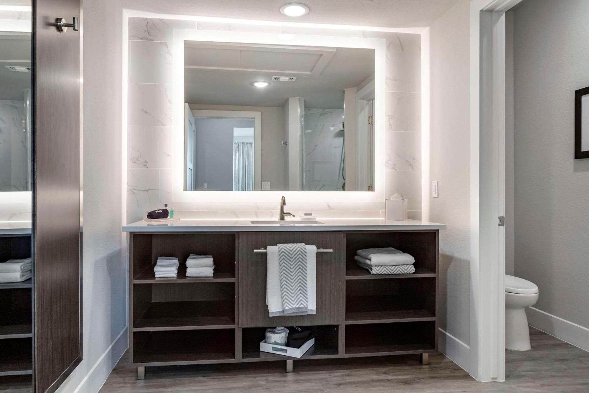 Cambria Hotel Austin Uptown Near The Domain 외부 사진
