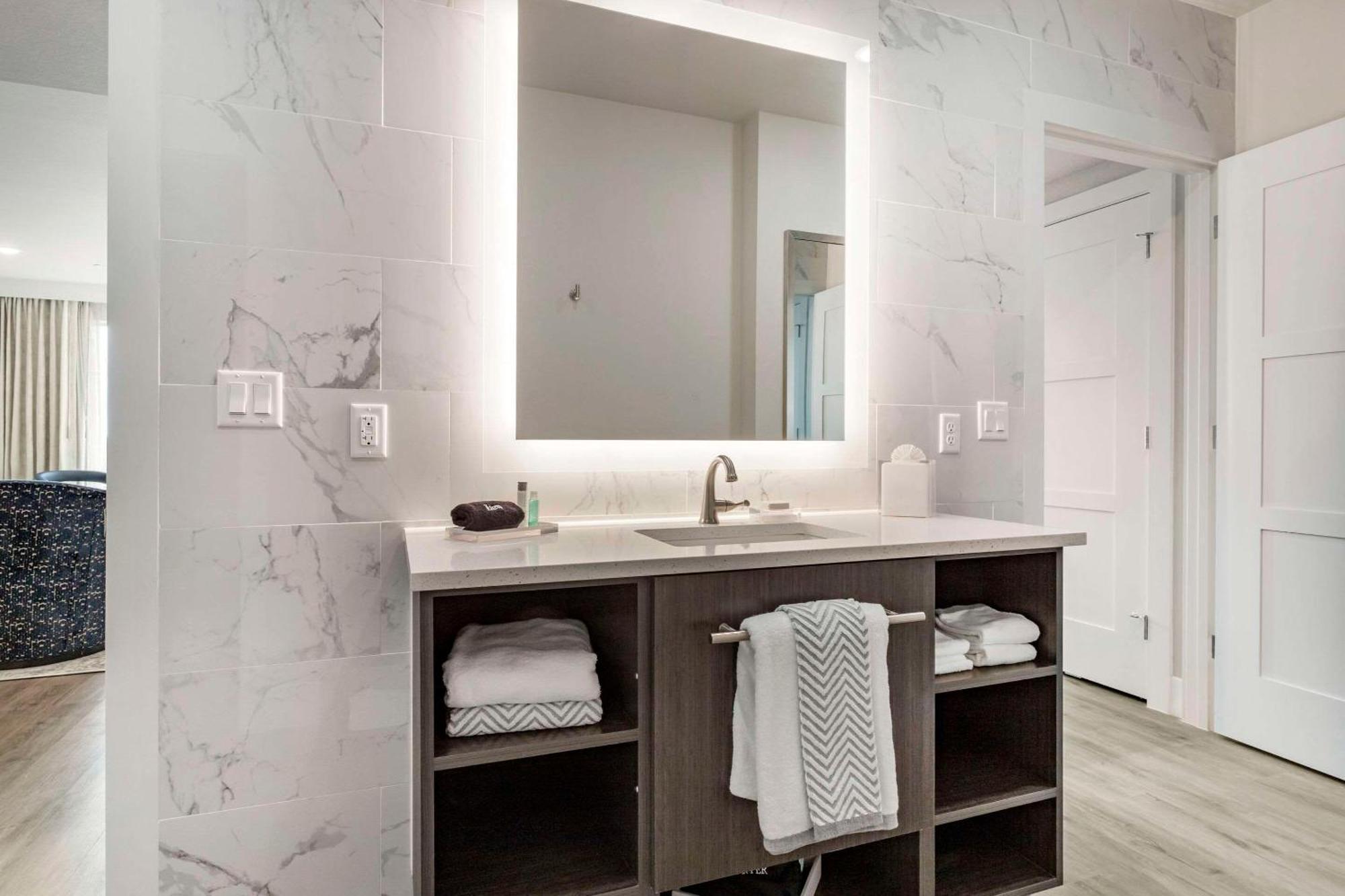 Cambria Hotel Austin Uptown Near The Domain 외부 사진